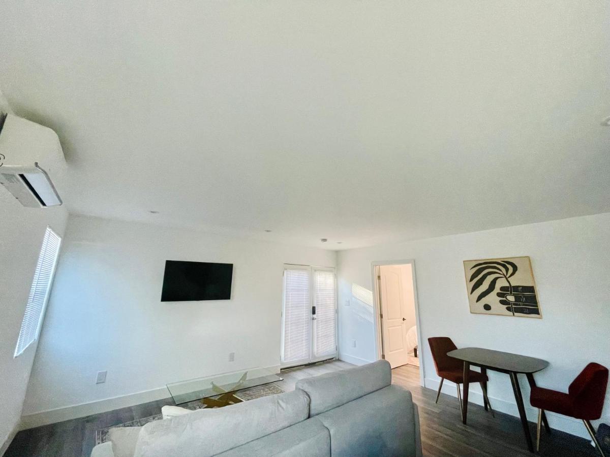 Апартаменти Modern Gem 2 Miles From Sofi Лос-Анджелес Екстер'єр фото